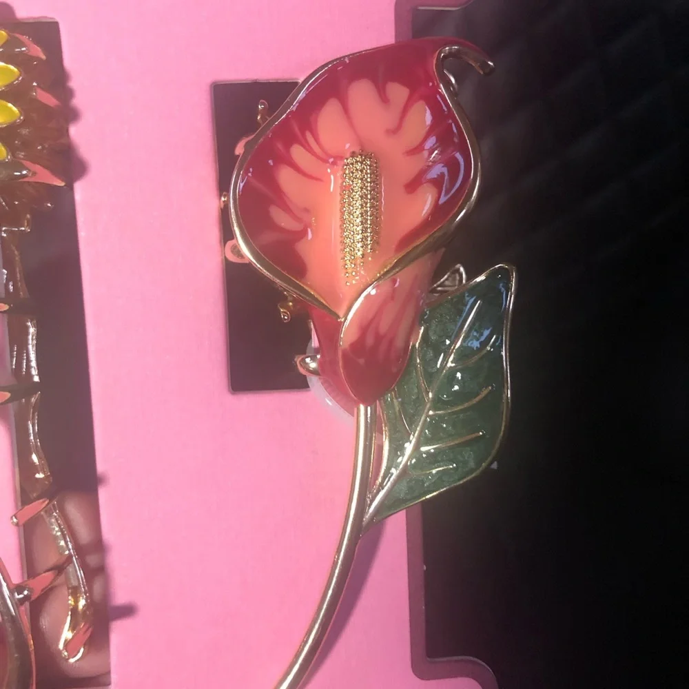 Sunday State (Brand New) Floral Hair Clip Set -Yellow Sunflower &Pink Calla Lily